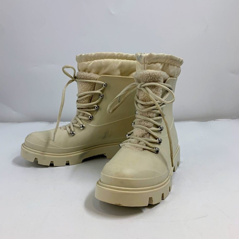 Marc Fisher LTD Women's Freely Waterproof Lace-Up Lug Sole Boot Ivory Size 7